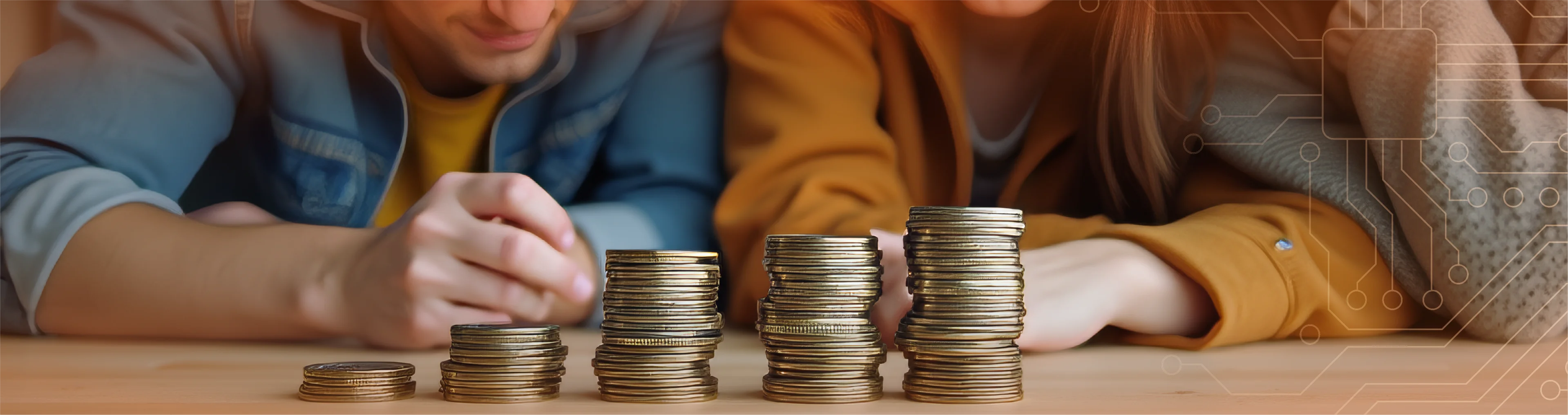 Personas organizando recursos y monedas para una gestión comercial